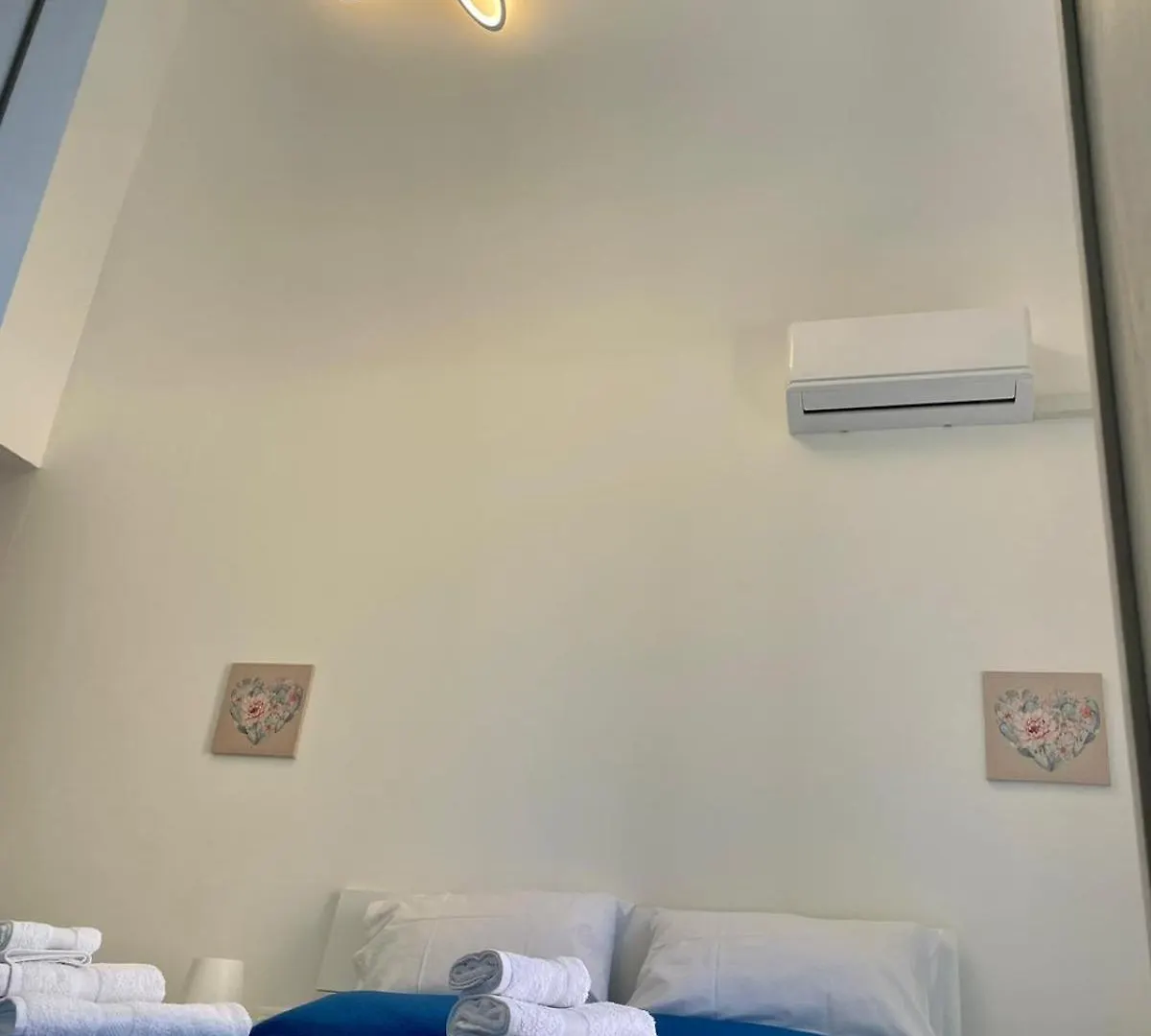 La Castellana Apartments Carini