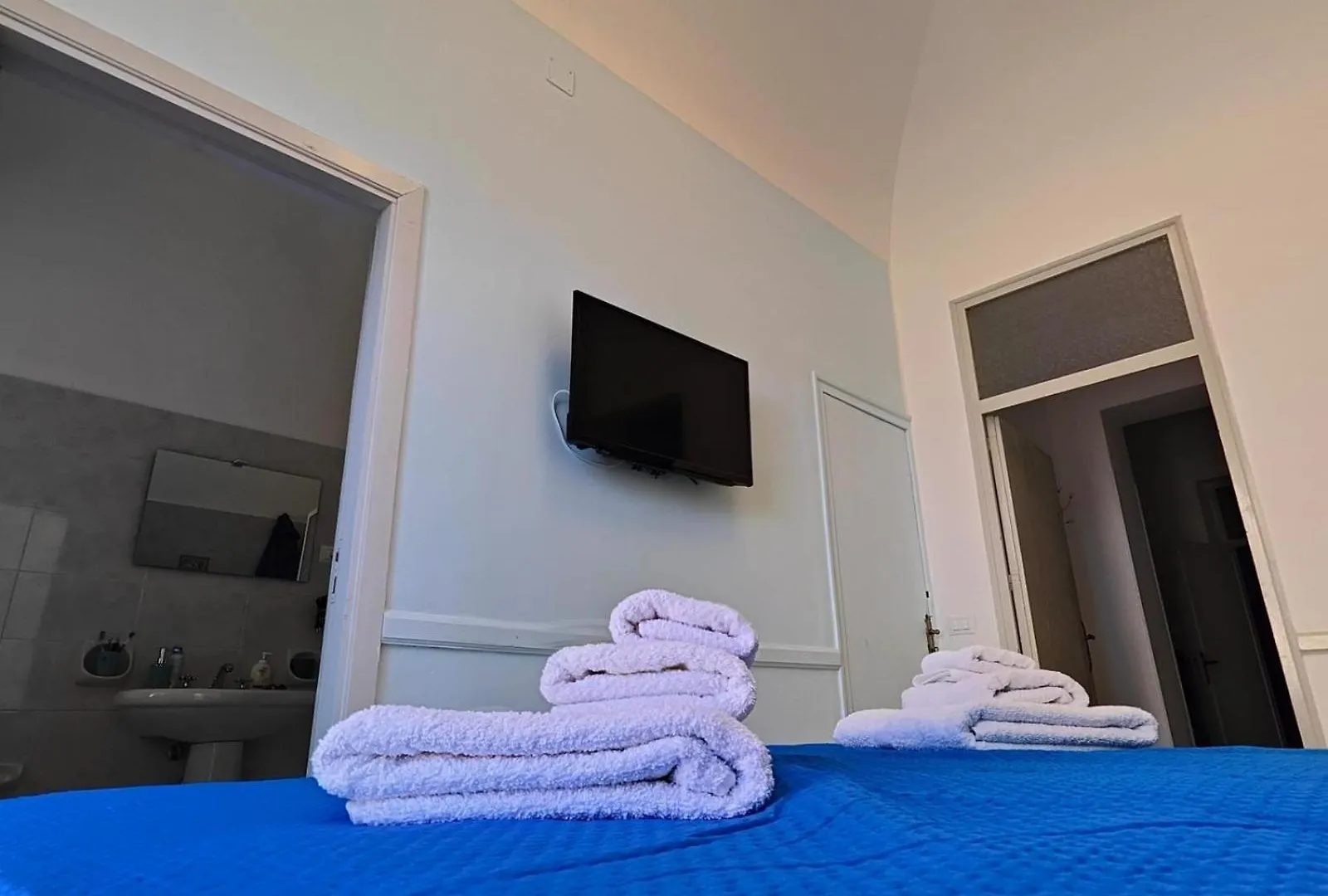 La Castellana Apartments Carini