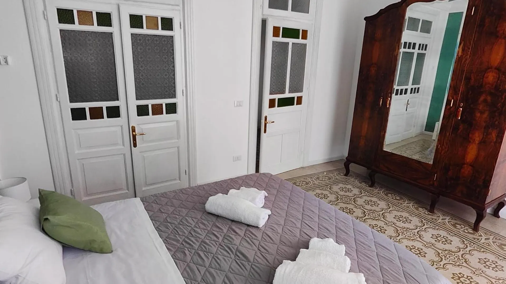 La Castellana Apartments Carini Italy