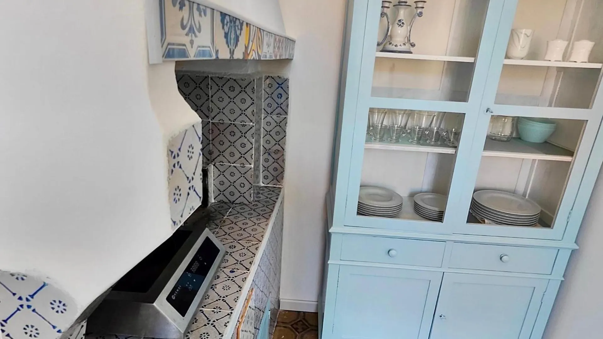 La Castellana Apartments Carini 0*,  Italy
